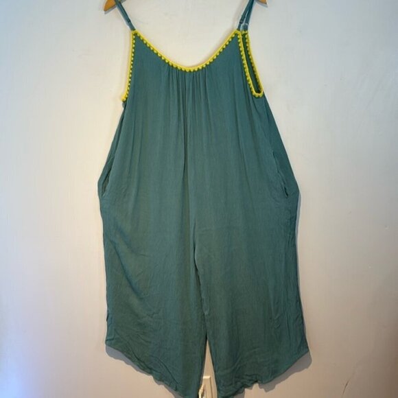 Hem & Thread wide leg pull on jumpsuit/rayon deep sage/yellow size medium - Picture 1 of 9